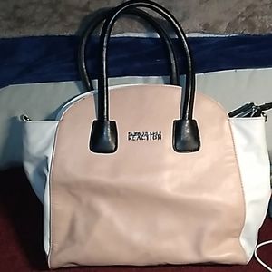 Kenneth cole reaction purse